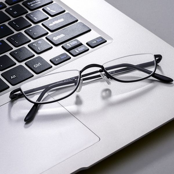 half-frame metal reading glasses stainless steel quality mini reading glasses manufacturer direct sales portable semi, White;black
half-frame metal reading glasses stainless steel quality mini reading glasses manufacturer direct sales portable semi, White;black