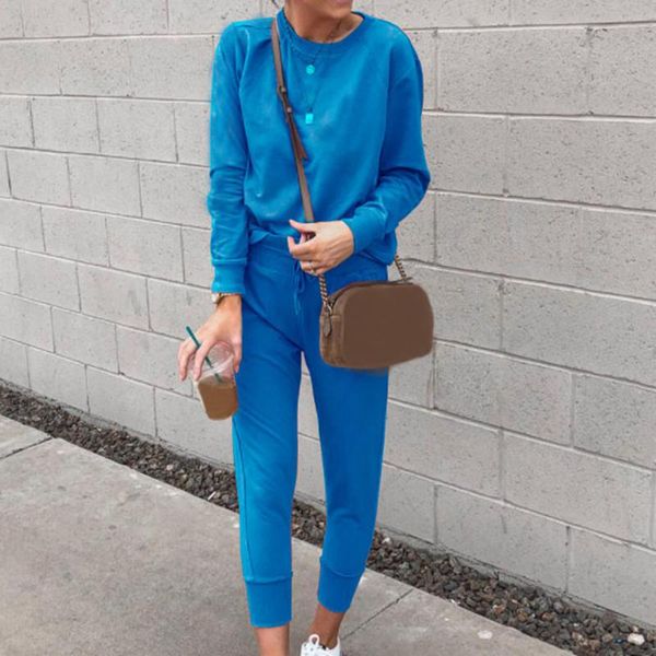 womens solid color round neck long-sleeved t-shirt and straight-leg pants two-piece home service casual suit, Black;blue
womens solid color round neck long-sleeved t-shirt and straight-leg pants two-piece home service casual suit, Black;blue