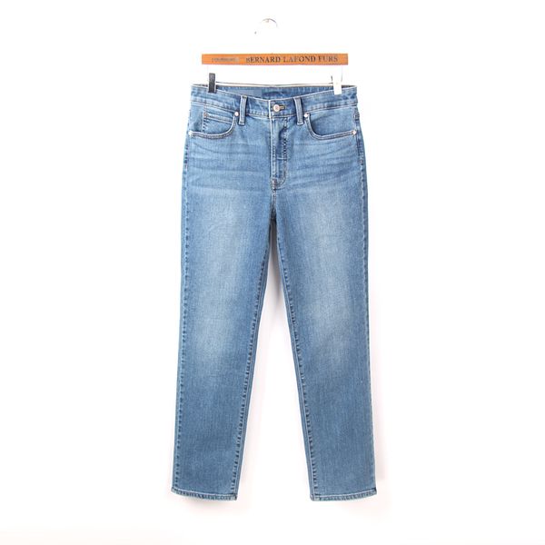 autumn women fashion straight style water wash bleached casual jeans female trendy color vintage denim pants jean cotton bottom, Blue
autumn women fashion straight style water wash bleached casual jeans female trendy color vintage denim pants jean cotton bottom, Blue