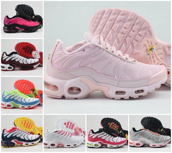 2020 fashion womens tn sport shoes new designs original tn plus chaussures femme air tns requin black white red sneakers 36-40
2020 fashion womens tn sport shoes new designs original tn plus chaussures femme air tns requin black white red sneakers 36-40