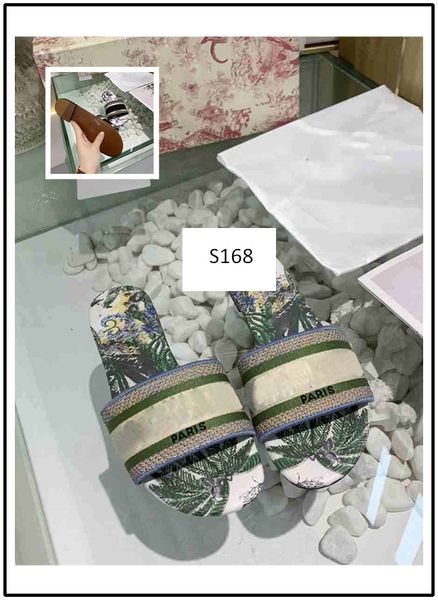 high-quality new dazzle flowers women designer slippers flat bottom embroidery sandal floral brocade slipper beach causal sandals 8, Black
high-quality new dazzle flowers women designer slippers flat bottom embroidery sandal floral brocade slipper beach causal sandals 8, Black