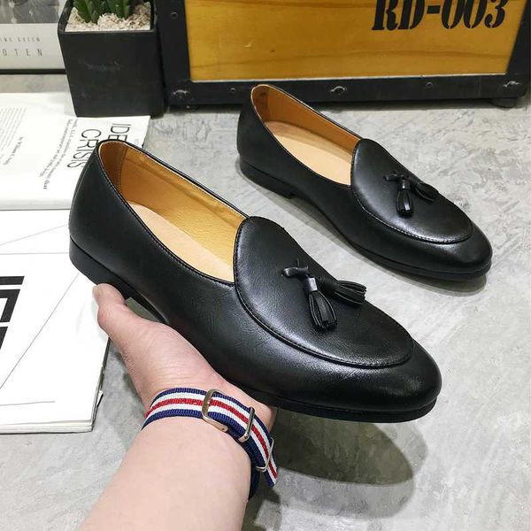 men loafers shoes cow leather moccasins male comfortable lazy slip-on sneakers men soft driving shoes flats chaussure homme cuir, Black
men loafers shoes cow leather moccasins male comfortable lazy slip-on sneakers men soft driving shoes flats chaussure homme cuir, Black