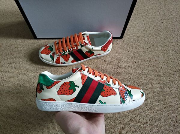 love new arrival fashion men women casual shoes luxury designer sneakers shoes genuine leather party shoes embroidered 35-46, Black
love new arrival fashion men women casual shoes luxury designer sneakers shoes genuine leather party shoes embroidered 35-46, Black