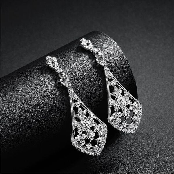 in stock fashion drop earring exquisite jewelry pendientes wedding party gifts crystal gold silver wedding earrings bridal accessories, White
in stock fashion drop earring exquisite jewelry pendientes wedding party gifts crystal gold silver wedding earrings bridal accessories, White