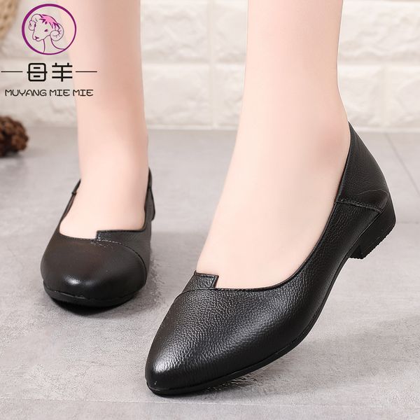 muyang women flats plus size 35 - 43 women genuine leather flats shoes woman ballet fashion casual comfortable loafe, Black
muyang women flats plus size 35 - 43 women genuine leather flats shoes woman ballet fashion casual comfortable loafe, Black