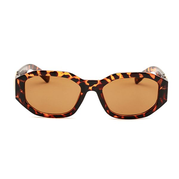 luxury designer sunglasses for women and men summer sun glasses outdoors driving glasses uv400 eyewear high-end quality, White;black
luxury designer sunglasses for women and men summer sun glasses outdoors driving glasses uv400 eyewear high-end quality, White;black