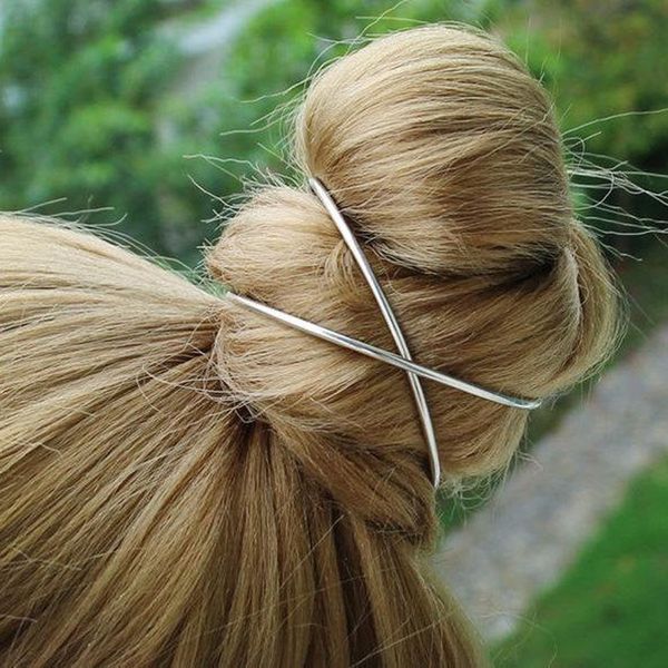 personalized new brief gold tone cross bun holder metal boho bun cuff vintage cage 2019 hair accessories femme gift for her, Golden;white
personalized new brief gold tone cross bun holder metal boho bun cuff vintage cage 2019 hair accessories femme gift for her, Golden;white