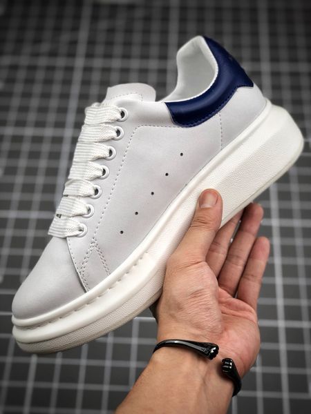 high-end luxury ladies men's casual shoes triple design air cushion platform men's shoes jogging outdoor sports basketball shoes, Black
high-end luxury ladies men's casual shoes triple design air cushion platform men's shoes jogging outdoor sports basketball shoes, Black