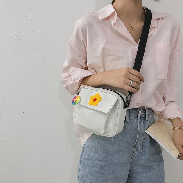 2019 women fashion college simple flower canvas bag shoulder messenger bag small square bolsa feminina de ombro vintage 50
2019 women fashion college simple flower canvas bag shoulder messenger bag small square bolsa feminina de ombro vintage 50