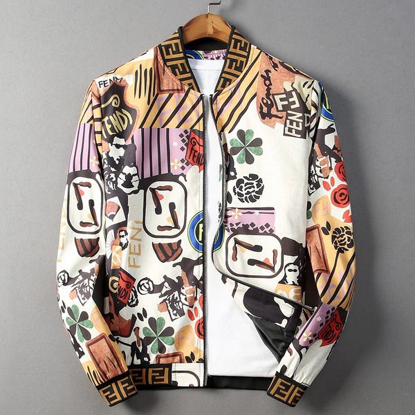 2020 luxury mens designer jackets new winter coats stand collar outerwear printed casual mens jacket windbreaker zipper plua size m-3xl, Black;brown
2020 luxury mens designer jackets new winter coats stand collar outerwear printed casual mens jacket windbreaker zipper plua size m-3xl, Black;brown
