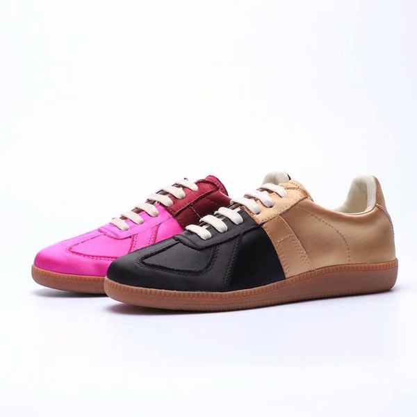 2019 designer double box man brand low-up hook&loop mixed colors flat sneaker outdoors shoes size 35-46, Black
2019 designer double box man brand low-up hook&loop mixed colors flat sneaker outdoors shoes size 35-46, Black