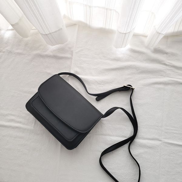 of the female package square new korean version bag small 2019 fire retro bag messenger handbag female shoulder tprgi
of the female package square new korean version bag small 2019 fire retro bag messenger handbag female shoulder tprgi