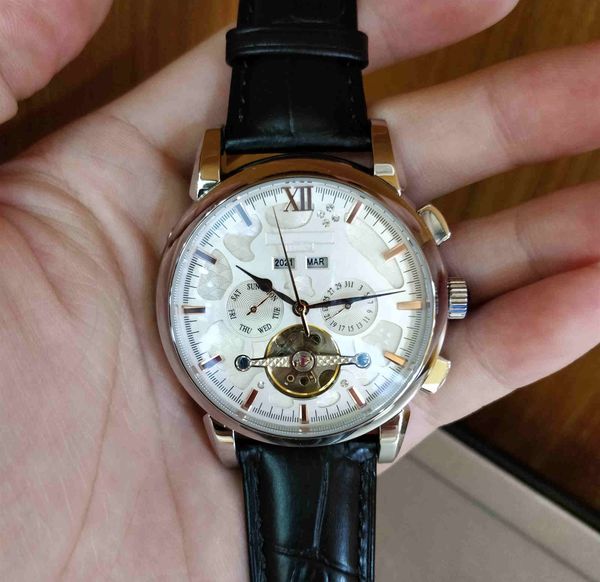 2019 new desingers luxury mensnew tourbillon high strength glass neutral watch deluxe mechanical automatic winding leather strap, Slivery;brown
2019 new desingers luxury mensnew tourbillon high strength glass neutral watch deluxe mechanical automatic winding leather strap, Slivery;brown
