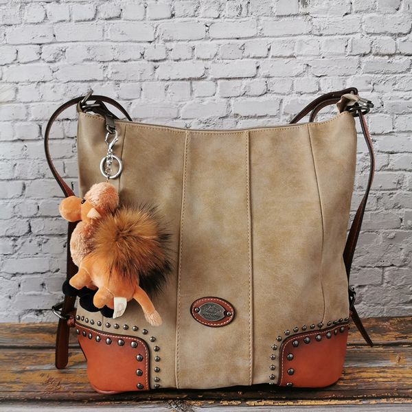 vintage genuine leather ladies large shoulder messenger bags women handbag quality female casual tote for travel
vintage genuine leather ladies large shoulder messenger bags women handbag quality female casual tote for travel