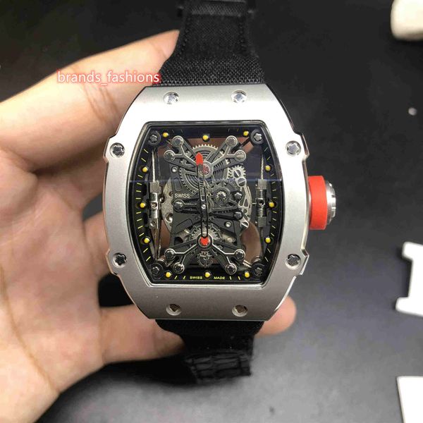 men's watches silver stainless steel case watch hollow movement black nylon strap watch automatic mechanical wristwatch, Slivery;brown
men's watches silver stainless steel case watch hollow movement black nylon strap watch automatic mechanical wristwatch, Slivery;brown