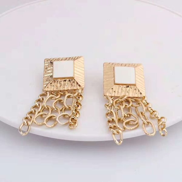 fashion- earrings geometric resin dangler four colors white red purple green chandelier earrings for wemen, Silver
fashion- earrings geometric resin dangler four colors white red purple green chandelier earrings for wemen, Silver