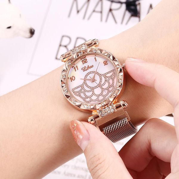 fashion design digital small fresh quartz stainless steel band women magnet buckle gradient roma dial watch #d, Slivery;brown
fashion design digital small fresh quartz stainless steel band women magnet buckle gradient roma dial watch #d, Slivery;brown