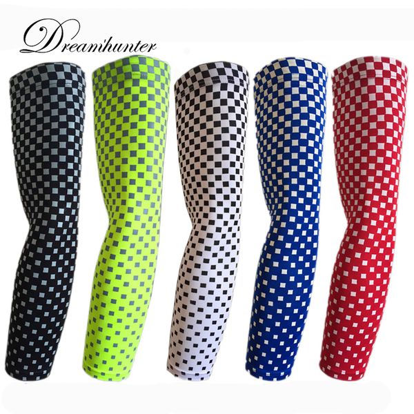 1 pair flexible basketball arm sleeves uv sun protector volleyball running riding arm warmers compression sleeves, Black
1 pair flexible basketball arm sleeves uv sun protector volleyball running riding arm warmers compression sleeves, Black