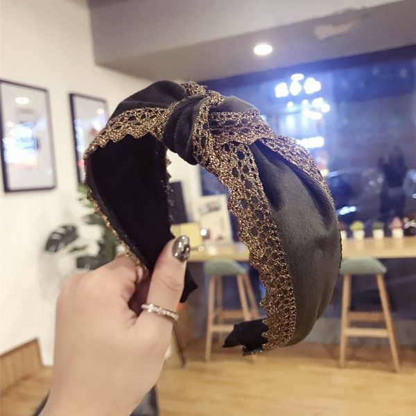 lace wide headband fashion south korea spring solid color knotted headband temperament hair accessories female, Golden;white
lace wide headband fashion south korea spring solid color knotted headband temperament hair accessories female, Golden;white