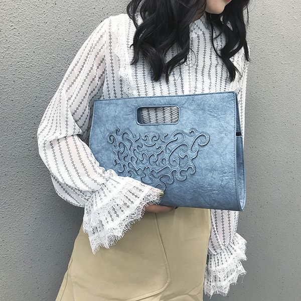 2020 new ins hollow women bag fashion dinner bag large capacity personalized clutch shoulder messenger
2020 new ins hollow women bag fashion dinner bag large capacity personalized clutch shoulder messenger