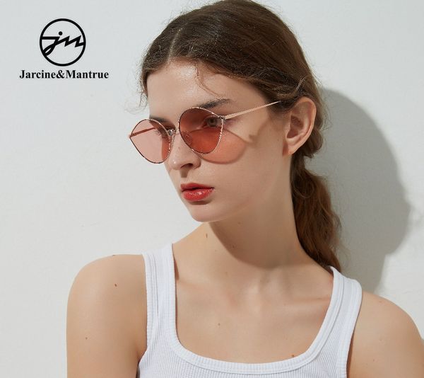 813002 round cat eyes fashion sunglasses women colorful transparent lens glasses europe and the united states popular frame, White;black
813002 round cat eyes fashion sunglasses women colorful transparent lens glasses europe and the united states popular frame, White;black