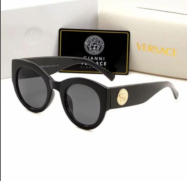 1pcs classic pilot sunglasses designer brand mens womens sun glasses eyewear gold metal grglass lenses brown cas 00776, White;black
1pcs classic pilot sunglasses designer brand mens womens sun glasses eyewear gold metal grglass lenses brown cas 00776, White;black