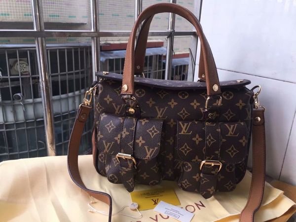 горячие продажа мода женщин сумки плеча классический кожа сердце стиль gold chain новые женщины сумка сумка tote сумки посыльного сумки
горячие продажа мода женщин сумки плеча классический кожа сердце стиль gold chain новые женщины сумка сумка tote сумки посыльного сумки