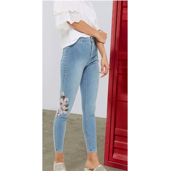 fashion elegant simple floral print jeans button women vintage high waist pencil jeans spring summer embroidery casual, Blue
fashion elegant simple floral print jeans button women vintage high waist pencil jeans spring summer embroidery casual, Blue