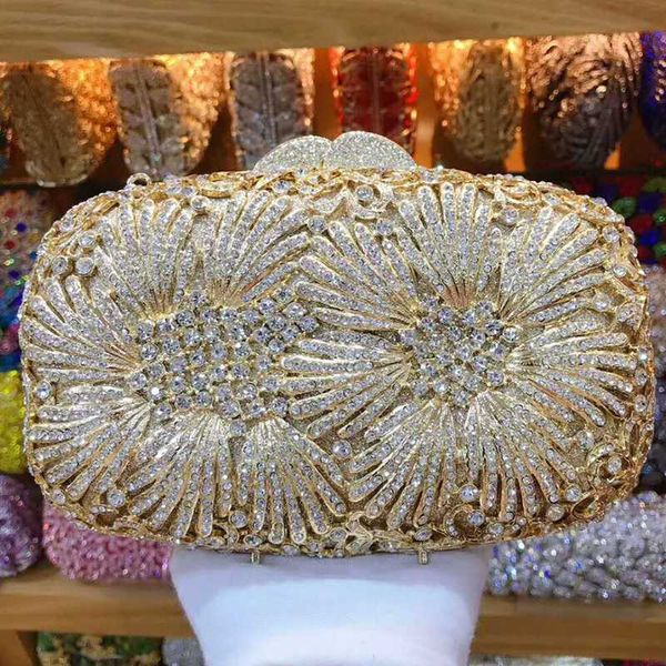 2020 white rhinestone ladies clutch bag women evening party purse crystal diamond purses and fenale shoulder handbags
2020 white rhinestone ladies clutch bag women evening party purse crystal diamond purses and fenale shoulder handbags
