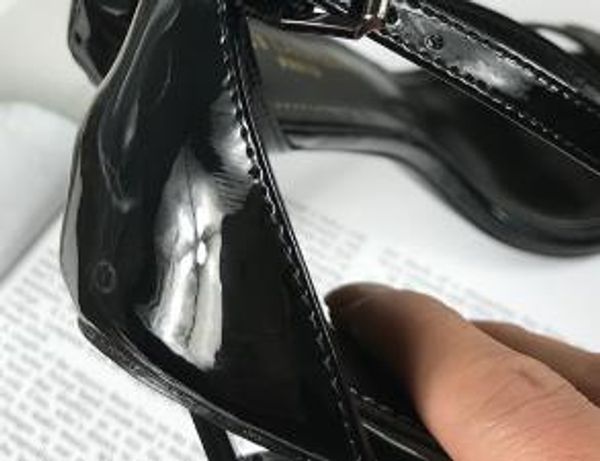 uring a word with contracted ankle fashionable leather shoes with 11 cm high us34/43, Black
uring a word with contracted ankle fashionable leather shoes with 11 cm high us34/43, Black