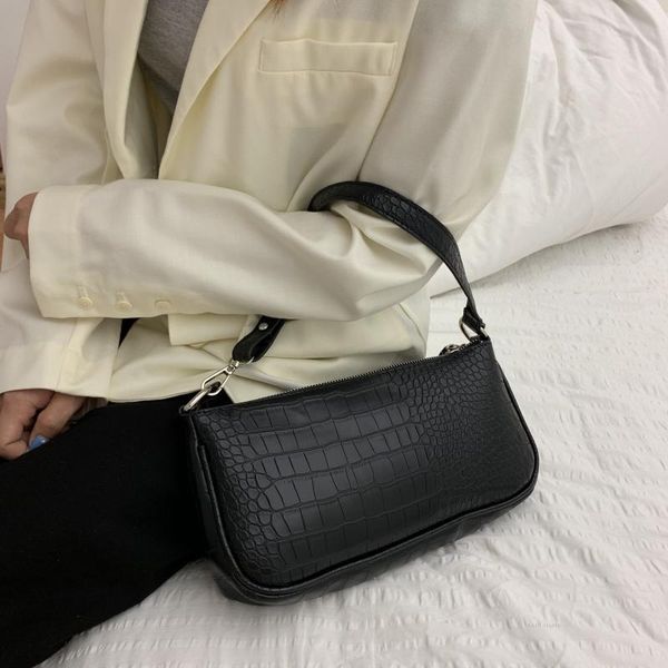 high-end french niche bag personality retro crocodile embossed retro underarm bag shoulder mini handbag
high-end french niche bag personality retro crocodile embossed retro underarm bag shoulder mini handbag