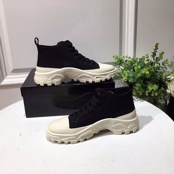 2020 new arrival fashion women classic casual shoes luxury designer thick bottom chunky fabric shoes size: 35~40, Black
2020 new arrival fashion women classic casual shoes luxury designer thick bottom chunky fabric shoes size: 35~40, Black