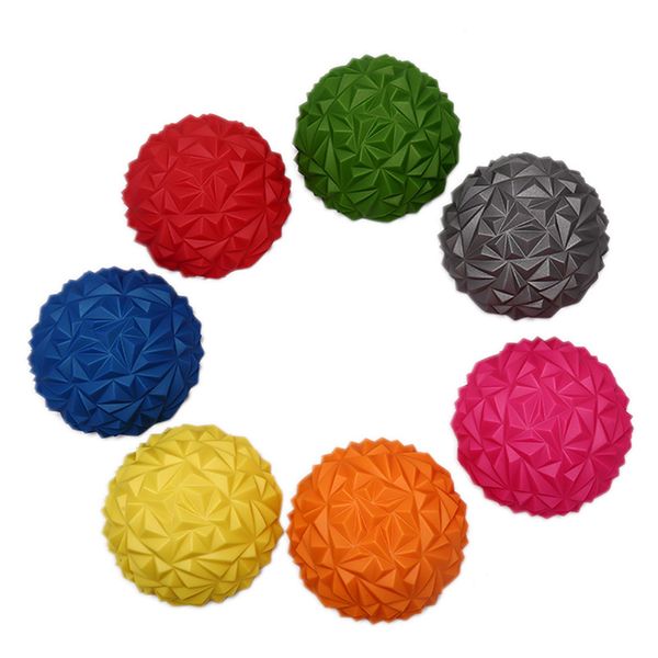 1pcs diamond pattern pineapple ball children's sense training yoga half-ball water cube foot massage ball toy fitness balls
1pcs diamond pattern pineapple ball children's sense training yoga half-ball water cube foot massage ball toy fitness balls