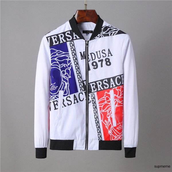mens versace 2020 бренд дизайнер мода мужская медуза куртка ветровка с длинным рукавом мужская куртка молния животное письмо шаблон повседне, Black;brown
mens versace 2020 бренд дизайнер мода мужская медуза куртка ветровка с длинным рукавом мужская куртка молния животное письмо шаблон повседне, Black;brown