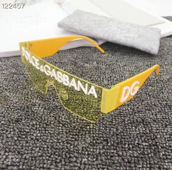 2020 gentleman sunglasses women fashion sun glasses lady vintage shades sales of good sunglasses, White;black
2020 gentleman sunglasses women fashion sun glasses lady vintage shades sales of good sunglasses, White;black