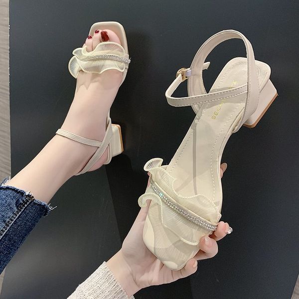 fairy silk ruffles rhinestones band slingback women sandals chunky med heels shoes women open toe crystal femmes sandalias 2020, Black
fairy silk ruffles rhinestones band slingback women sandals chunky med heels shoes women open toe crystal femmes sandalias 2020, Black