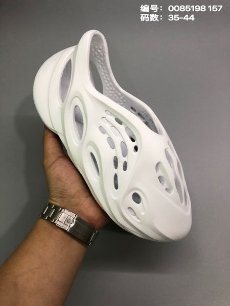 hot child foam runner runner parent-child shoes kanye wests мужчины женщины младенцы малыши модные кроссовки детская пляжная обувь, Black
hot child foam runner runner parent-child shoes kanye wests мужчины женщины младенцы малыши модные кроссовки детская пляжная обувь, Black
