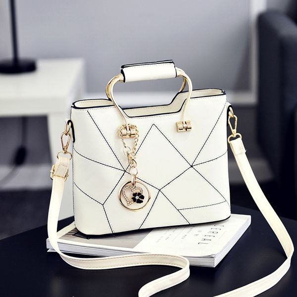 new fashion tote bags handbags women famous brands messenger bags 2019 pu leather crossbody bags women casual small shoulder bag
new fashion tote bags handbags women famous brands messenger bags 2019 pu leather crossbody bags women casual small shoulder bag