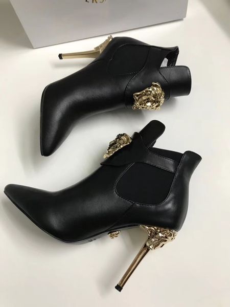 2020 high heels big-name high-end 10cm boots brand shoes fashion trend slippers casual shoes european station factory direct sales, Black
2020 high heels big-name high-end 10cm boots brand shoes fashion trend slippers casual shoes european station factory direct sales, Black