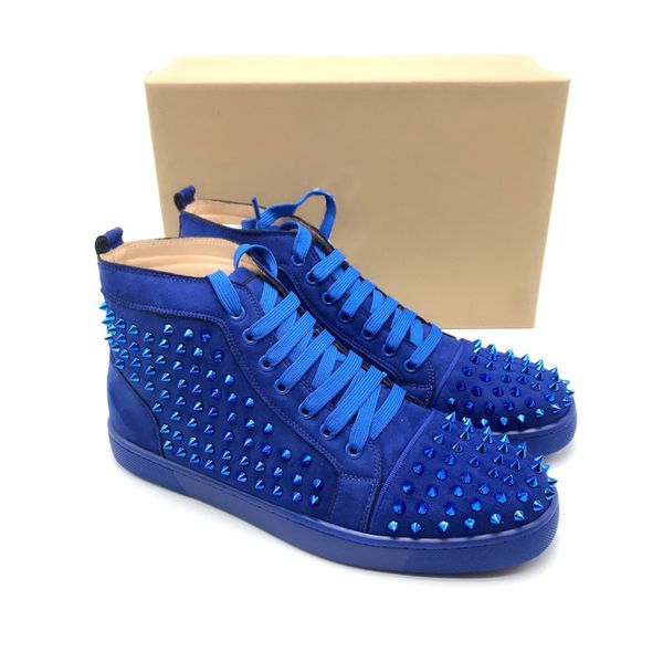 red bottom reflective static v2 all black white clay hyperspace running shoes gid glow green with stock x tag box
red bottom reflective static v2 all black white clay hyperspace running shoes gid glow green with stock x tag box
