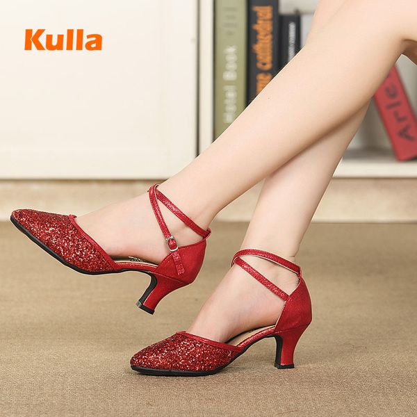 latin tango dance shoes women comfort closed toe girl modern ballroom dance shoes red/black/gold soft sole outdoor dancing
latin tango dance shoes women comfort closed toe girl modern ballroom dance shoes red/black/gold soft sole outdoor dancing