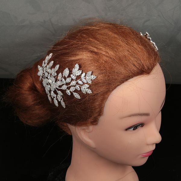 tiaras and crowns hadiyana trendy lovely flower leaf design elegant for women luxury bc4763 haar sieraden bruiloft, Golden;white
tiaras and crowns hadiyana trendy lovely flower leaf design elegant for women luxury bc4763 haar sieraden bruiloft, Golden;white