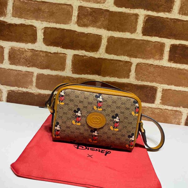 classic lady's single shoulder bag 7a high-end custom quality diagonal cross bag fashion style 1 business casual style gold metal acces
classic lady's single shoulder bag 7a high-end custom quality diagonal cross bag fashion style 1 business casual style gold metal acces