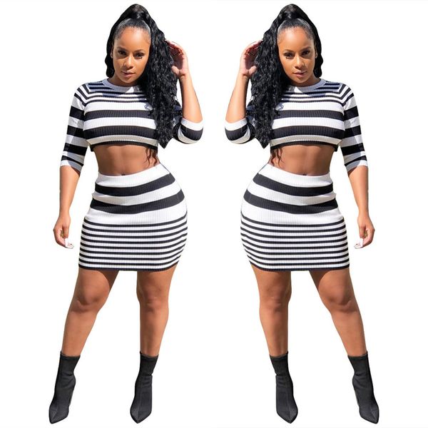 ls8029 suit-dress self-cultivation location printing black and white stripe skirt suit, Gray
ls8029 suit-dress self-cultivation location printing black and white stripe skirt suit, Gray