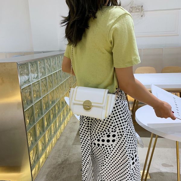 the new chain bag 2019 women's bag with wheat ear sewing thread slung across the body is korean version of shoulder 
the new chain bag 2019 women's bag with wheat ear sewing thread slung across the body is korean version of shoulder