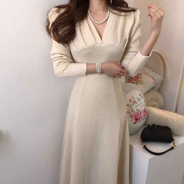 hzirip new 2020 winter spring casual simple solid women sweater dress v-neck long sleeve elastic slim waist knit dress female, Black;gray
hzirip new 2020 winter spring casual simple solid women sweater dress v-neck long sleeve elastic slim waist knit dress female, Black;gray