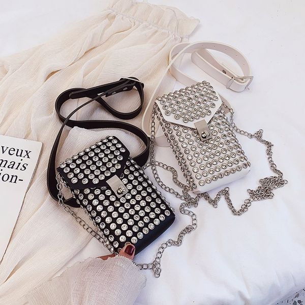 summer bright drill mobile phone package mini bag 2020 new fashion wild red mesh pockets female messenger bag chain
summer bright drill mobile phone package mini bag 2020 new fashion wild red mesh pockets female messenger bag chain