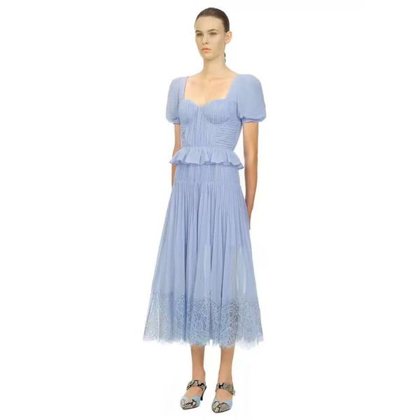 casual dresses self-portrait summer elegant red pleated long dress square neck puff sleeve lace patchwork vintage leisure party robe, Black;gray
casual dresses self-portrait summer elegant red pleated long dress square neck puff sleeve lace patchwork vintage leisure party robe, Black;gray