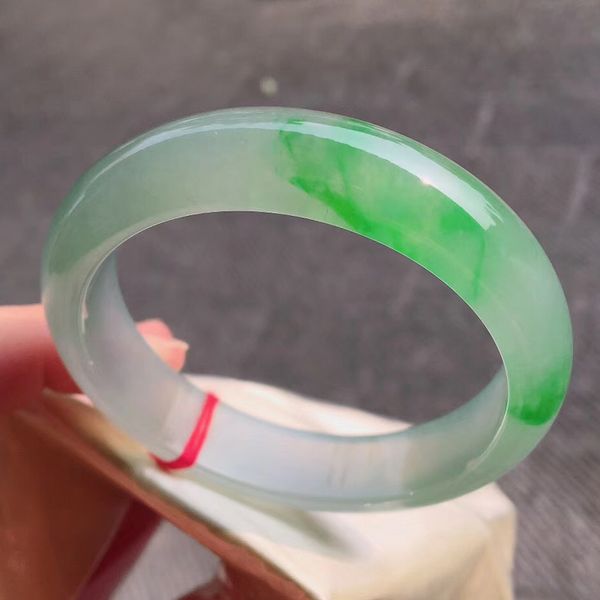 zheru jewelry natural burmese jadeite 54-62mm light green bracelet elegant princess bracelet with certificate, Golden;silver
zheru jewelry natural burmese jadeite 54-62mm light green bracelet elegant princess bracelet with certificate, Golden;silver