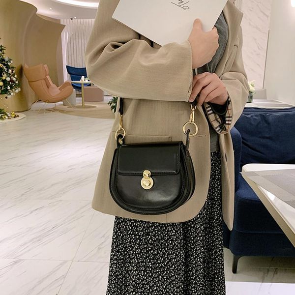 vintage hit color casual fashion totes for women shoulder bag pu leather messenger vintage retro bag big tote 2020
vintage hit color casual fashion totes for women shoulder bag pu leather messenger vintage retro bag big tote 2020